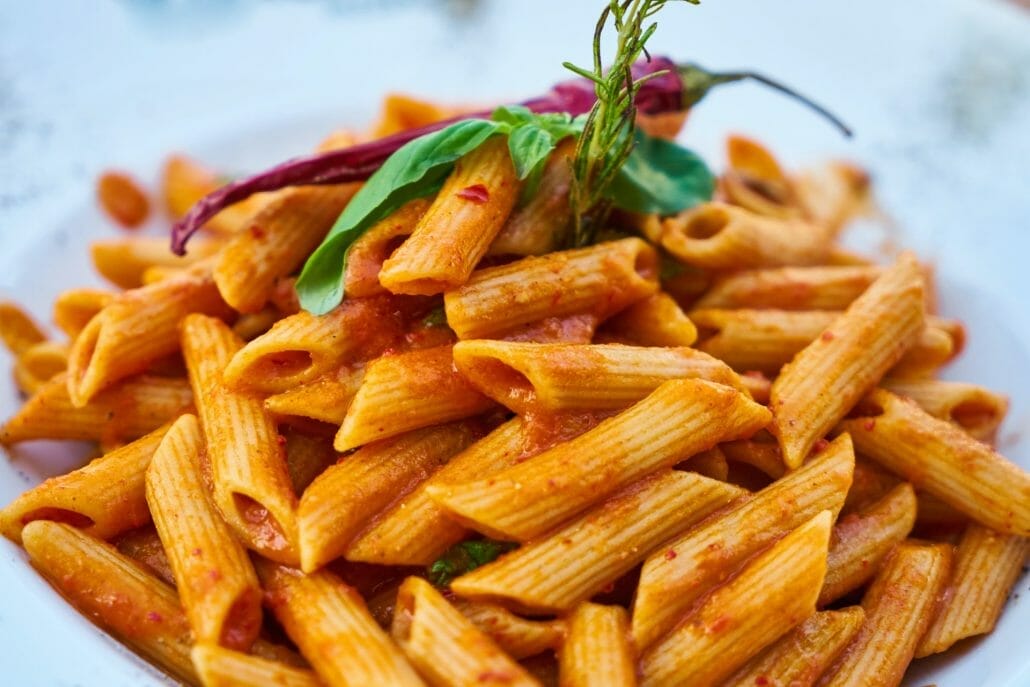 What are the benefits of eating pasta with vegan diet?