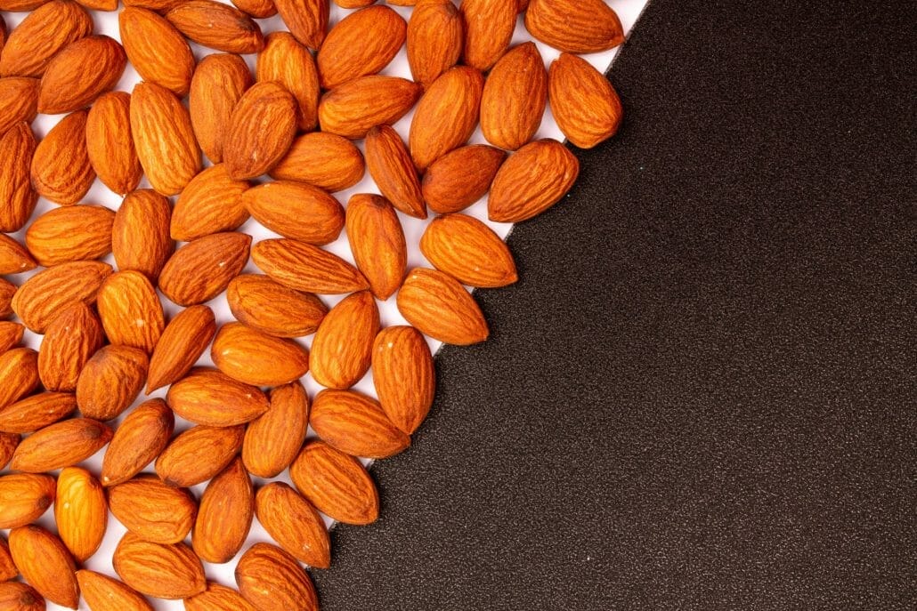 What are the Benefits of Consuming Apricot Seeds?