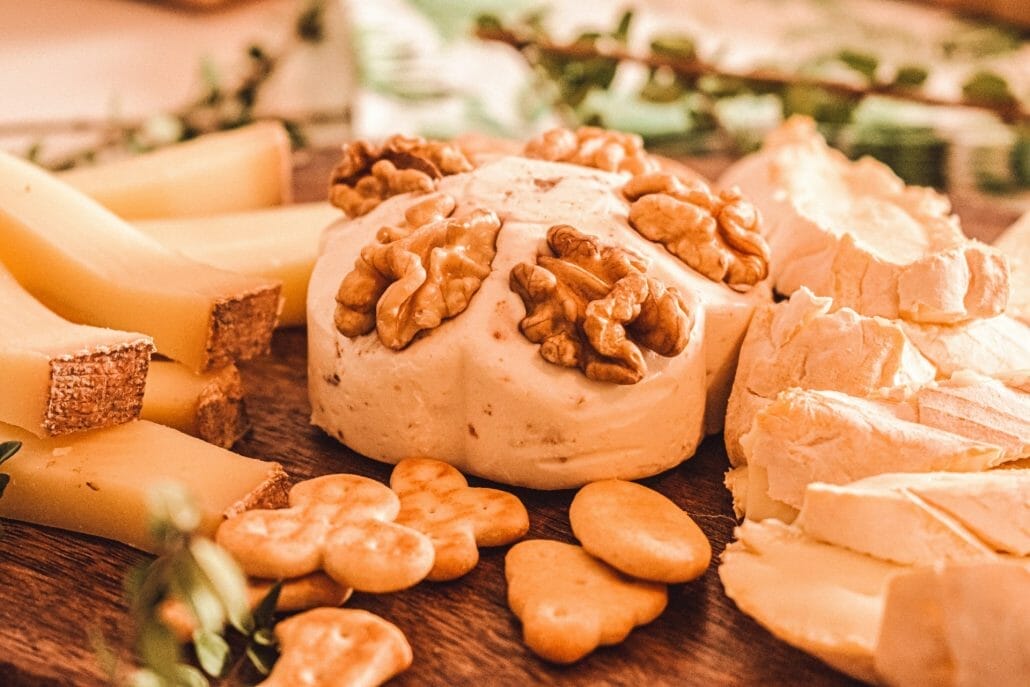 9 Healthiest Cheese Varieties