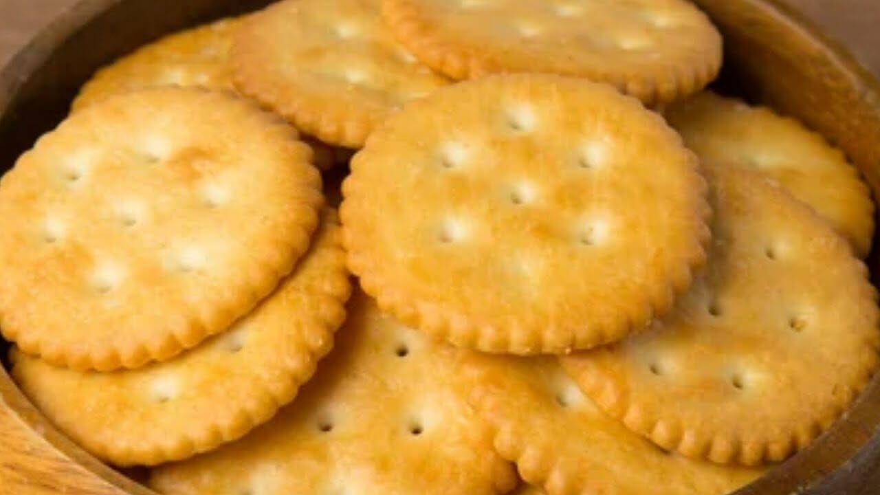 Are Ritz Crackers Healthy? Find Out Here!