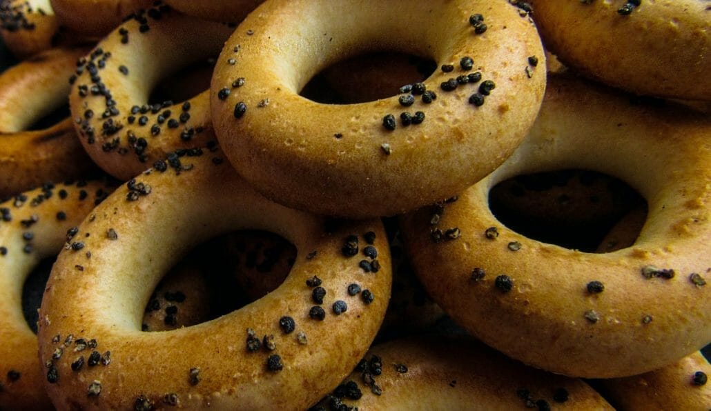 Dairy-Free Bagels On The Go