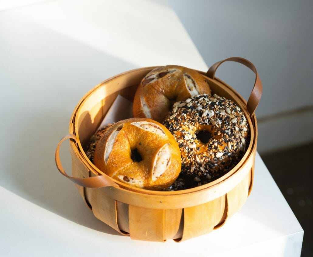 Do Bagels Have Dairy?