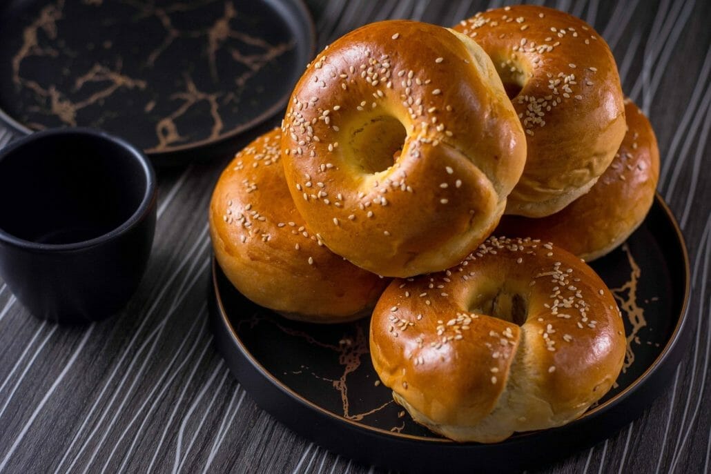 Do Bagels Have Eggs?