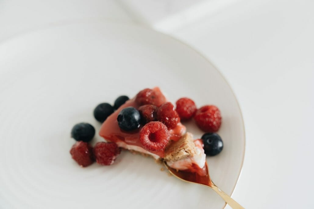 Does Cheesecake Without Crust Contain Gluten?