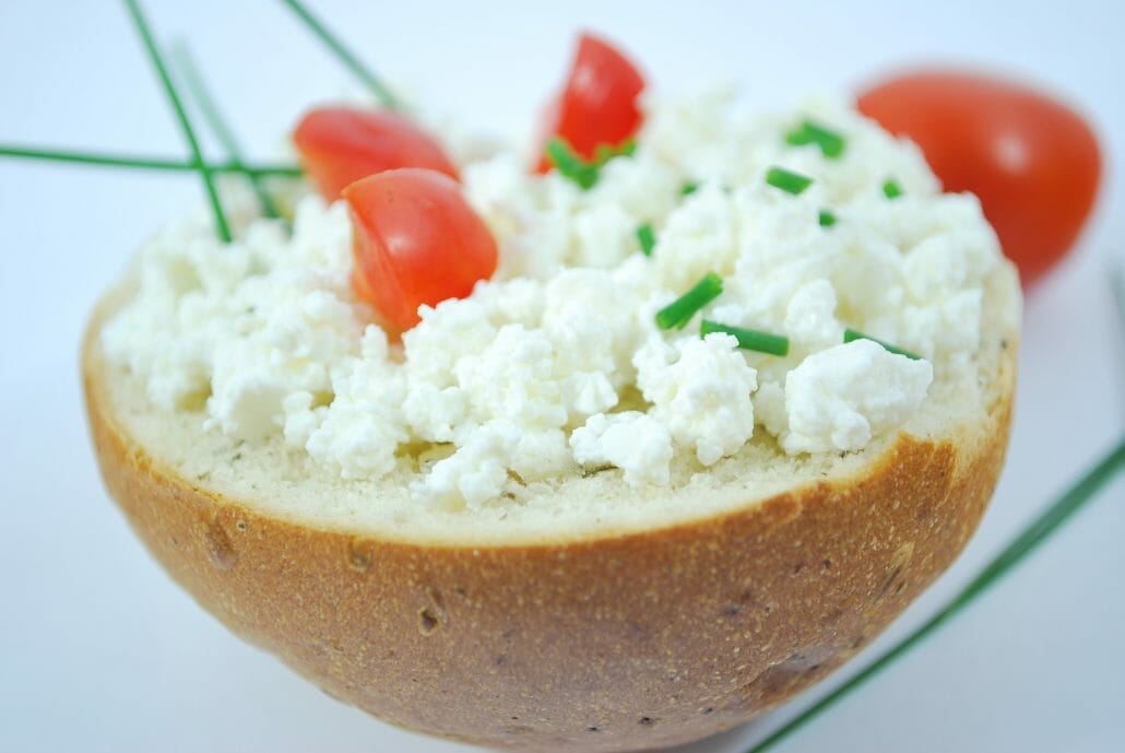 What Ingredients Are In Cheesecake?