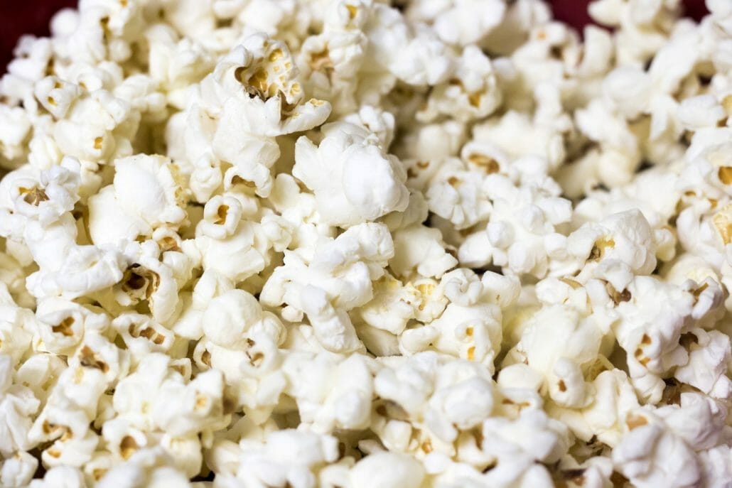 What Ingredients Are In Smartfood Popcorn?