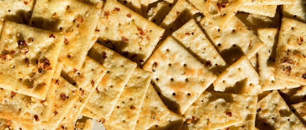 What Ingredients Are Used In Saltines?