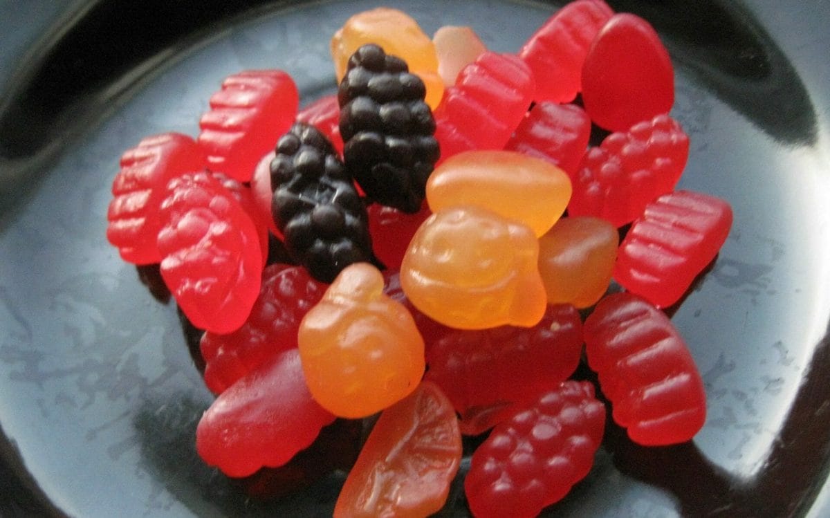 Controversial Ingredients In Mott's Gummies